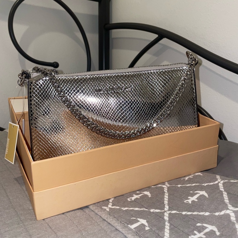 Michael Kors Silver Snake Pouchette & Card Case Gift Set Box - Picture 7 of 16